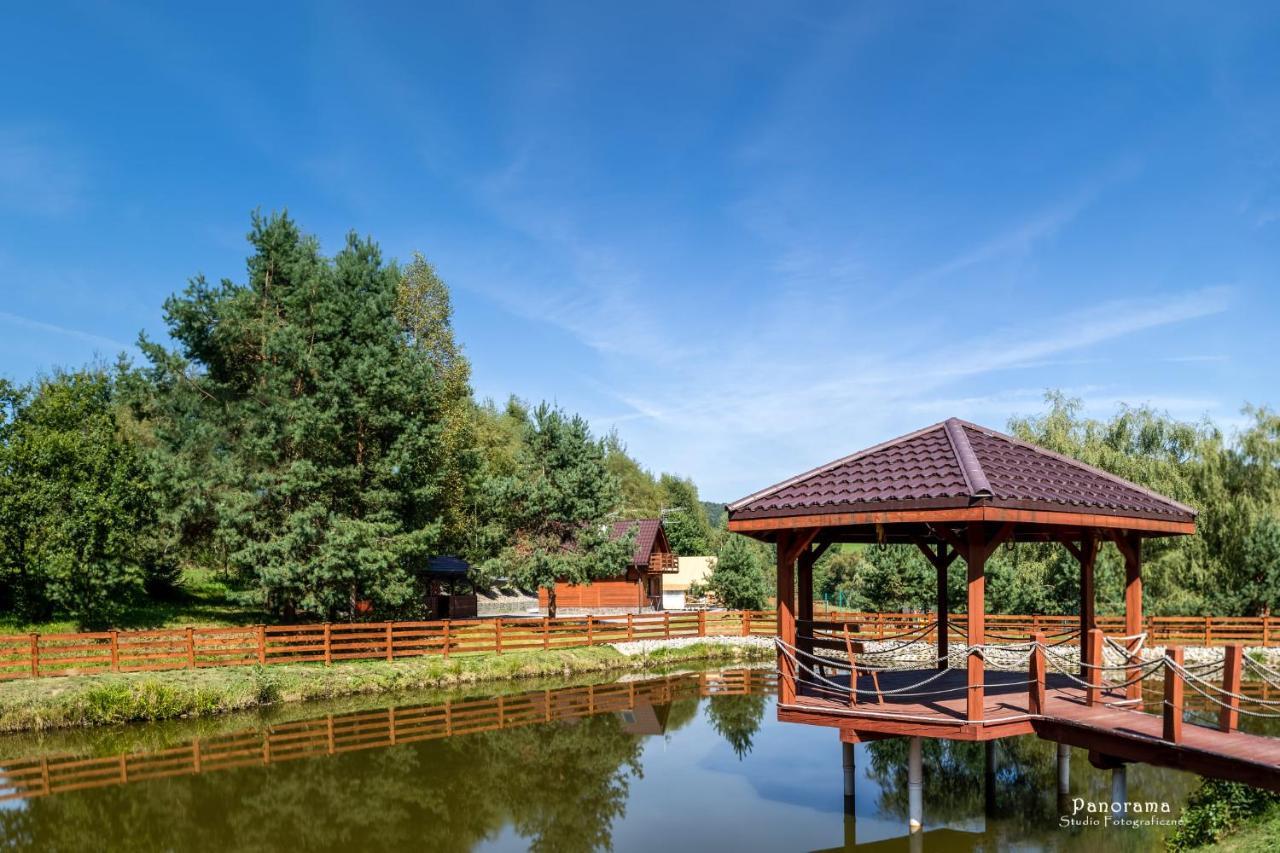 Glamping Pod Gwiazdami Pietrusza Wola Hotell Exteriör bild