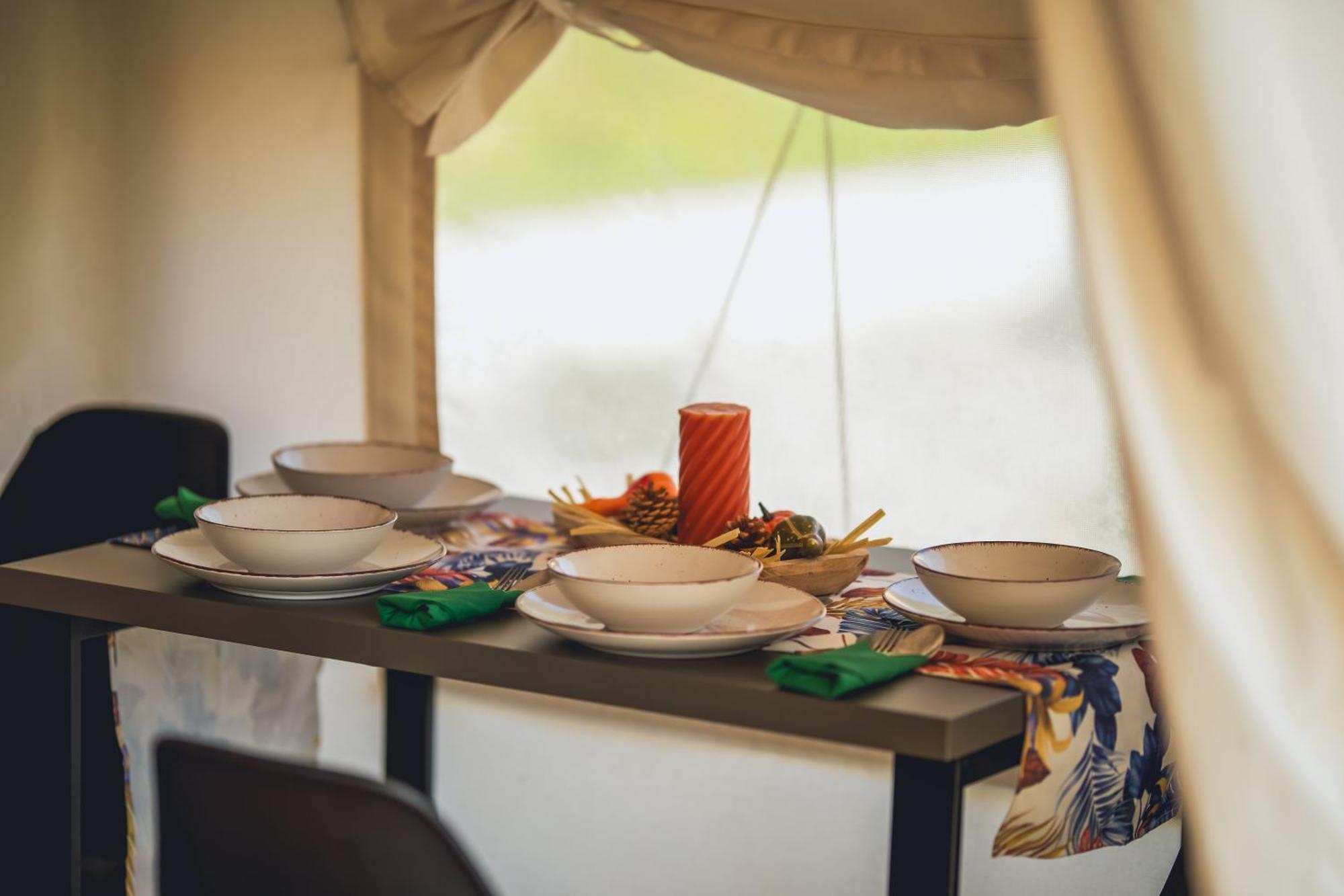 Glamping Pod Gwiazdami Pietrusza Wola Hotell Exteriör bild